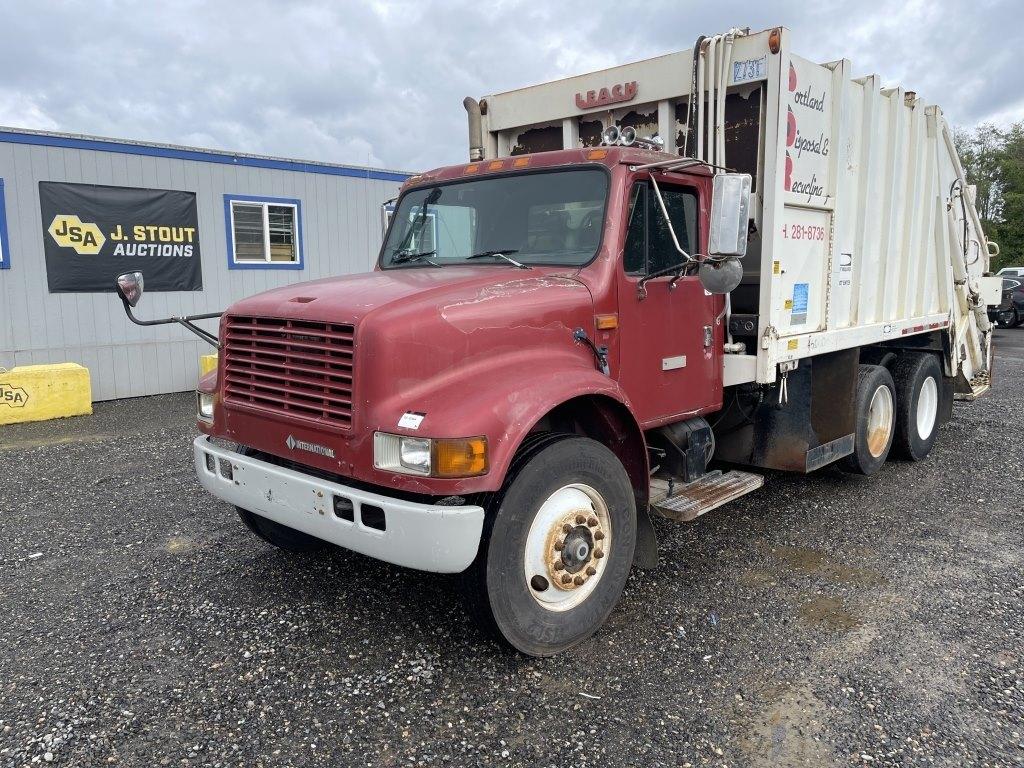 1992 International 4900 Garbage Truck