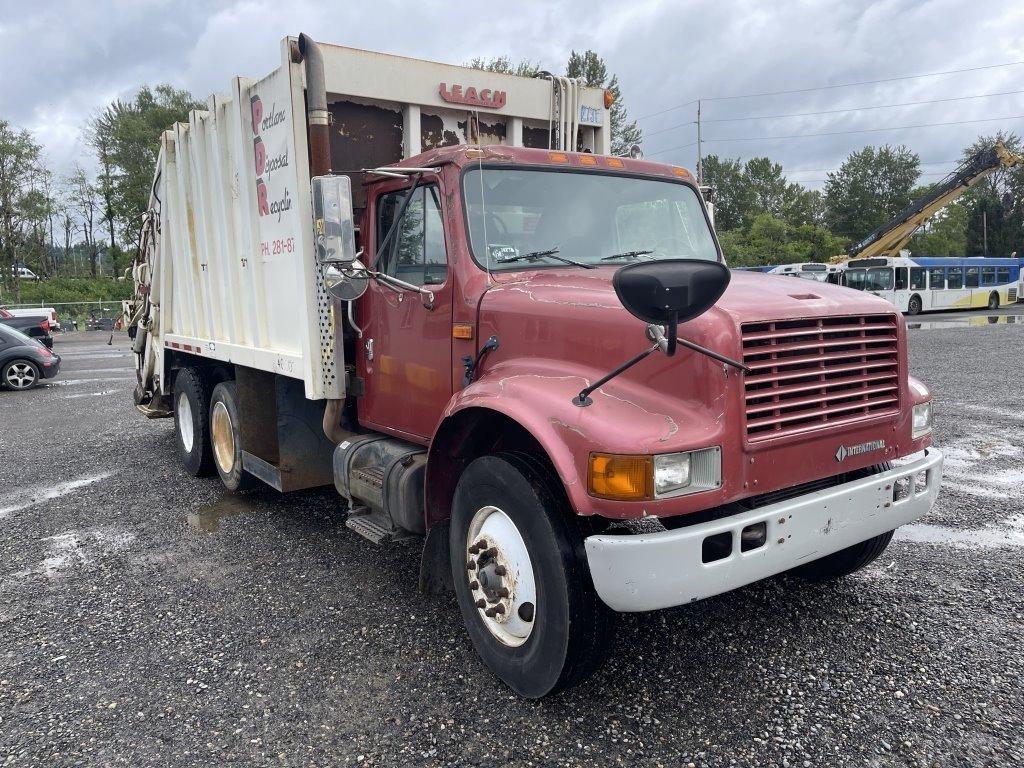 1992 International 4900 Garbage Truck