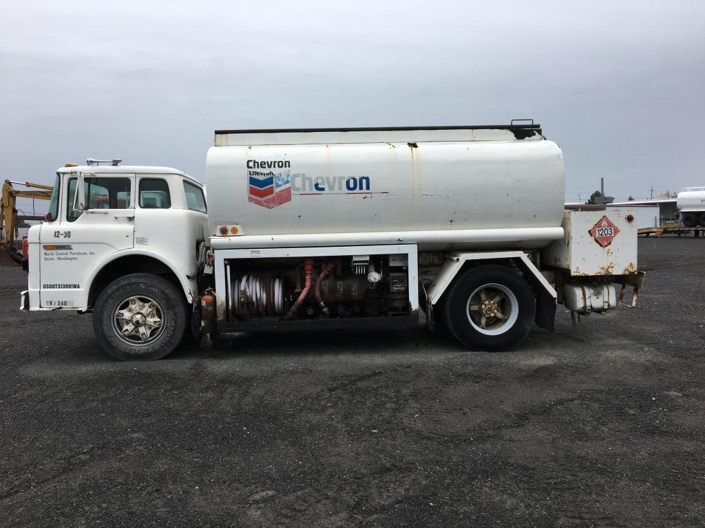 1978 Ford 8000 Fuel Truck