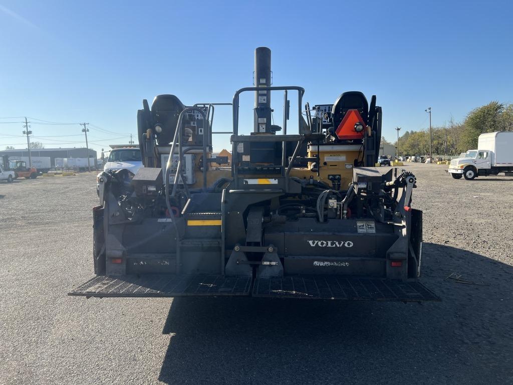 2011 Volvo PF6110 Asphalt Paver