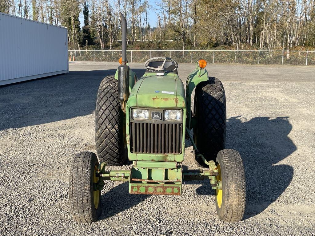 John Deere 950 Utility Tractor