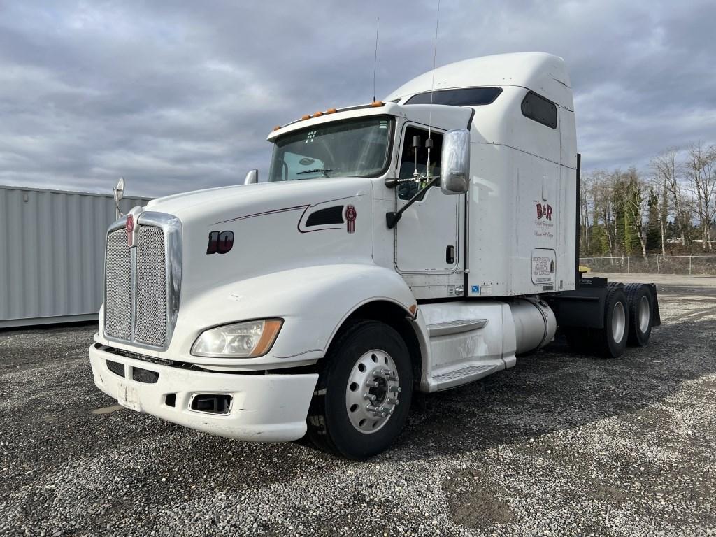 2009 Kenworth T600 T/A Sleeper Truck Tractor