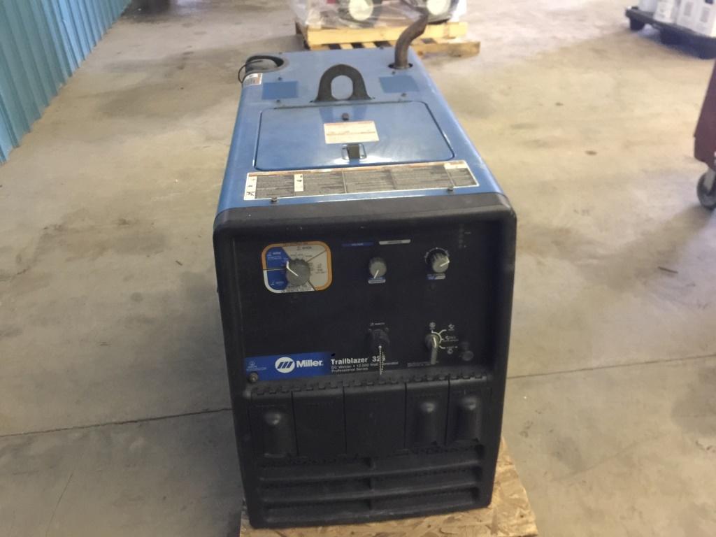 Miller Trailblazer 325 Welder/Generator