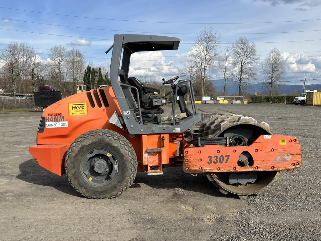 2011 Hamm 3307 Vibratory Roller