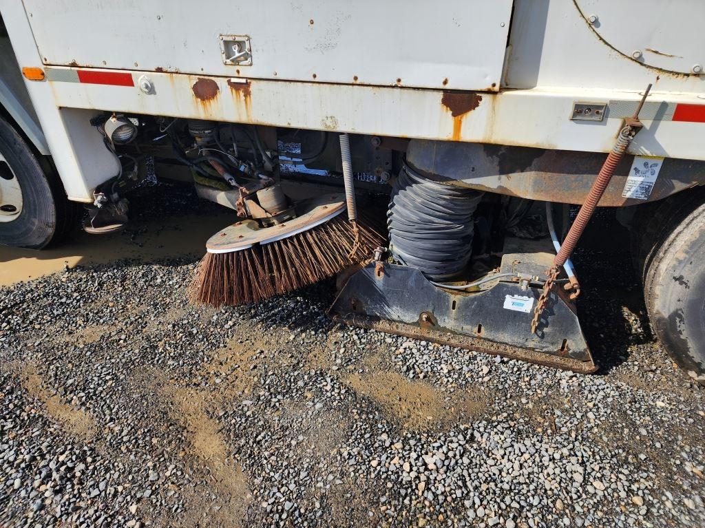 1994 Tymco FHD Sweeper Truck