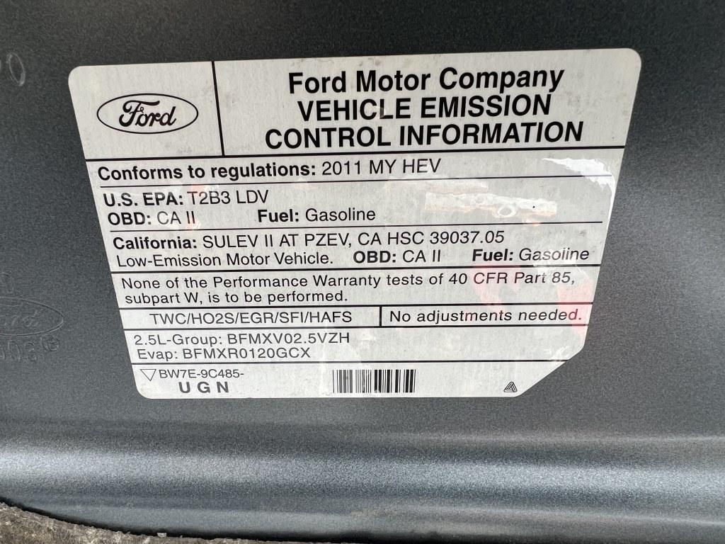 2011 Ford Fusion Hybrid Sedan