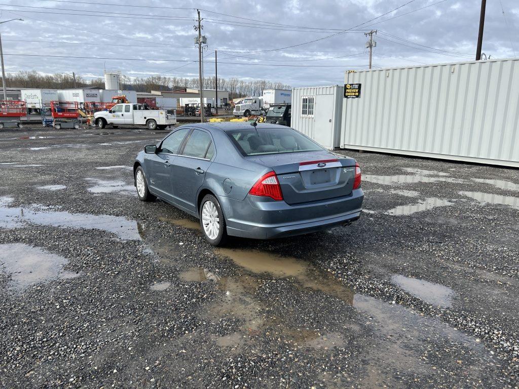 2011 Ford Fusion Hybrid Sedan