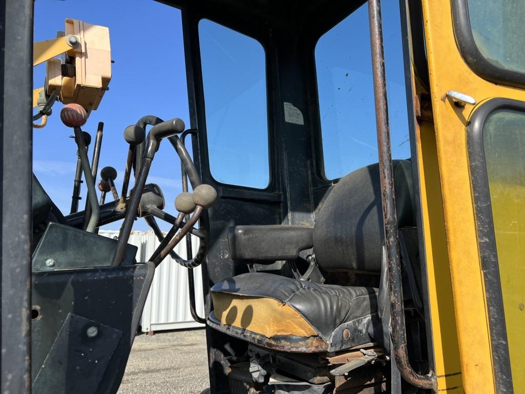 1979 John Deere 672A Blade-Pro Motorgrader