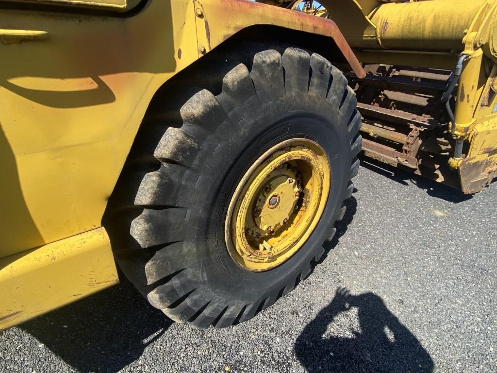 1974 Caterpillar 613 Elevating Motor Scraper