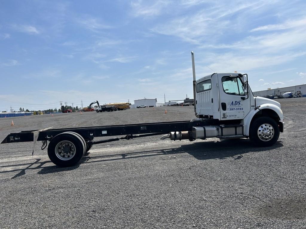 2007 Freightliner M2 T/A Cab & Chassis