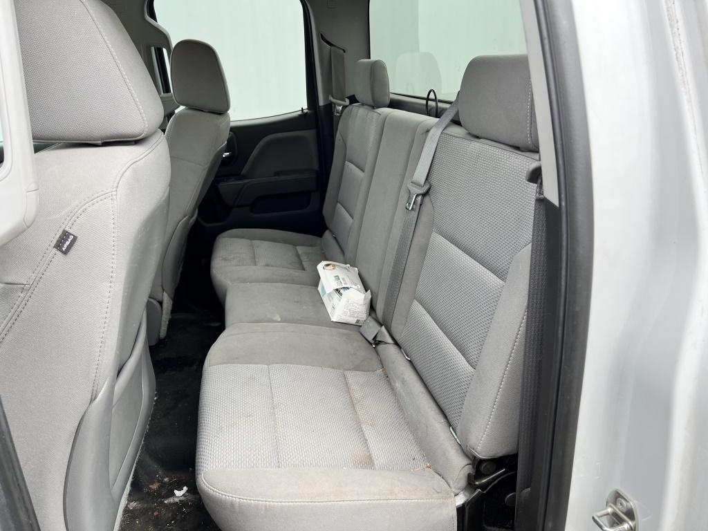 2015 Chevrolet Silverado Extra Cab 4x4 Pickup