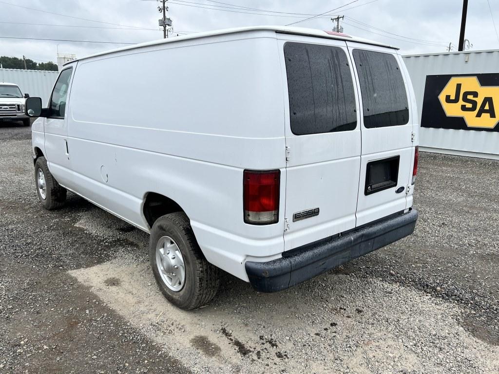 2008 Ford E350 Cargo Van