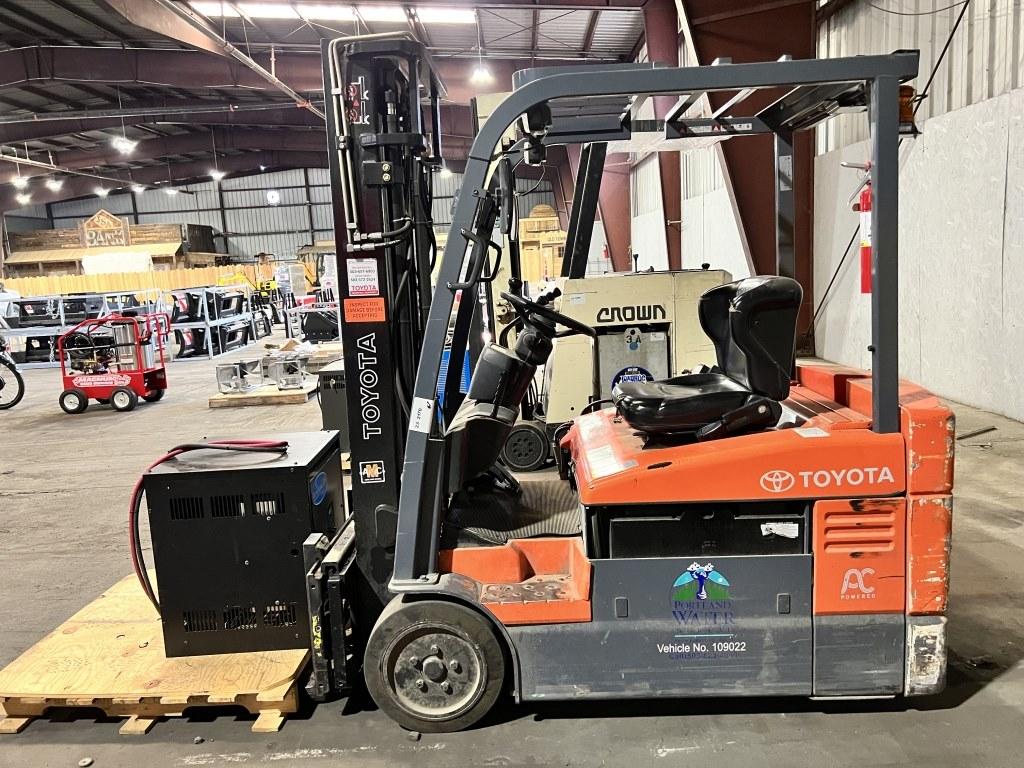 2010 Toyota 7FBEU20 Forklift