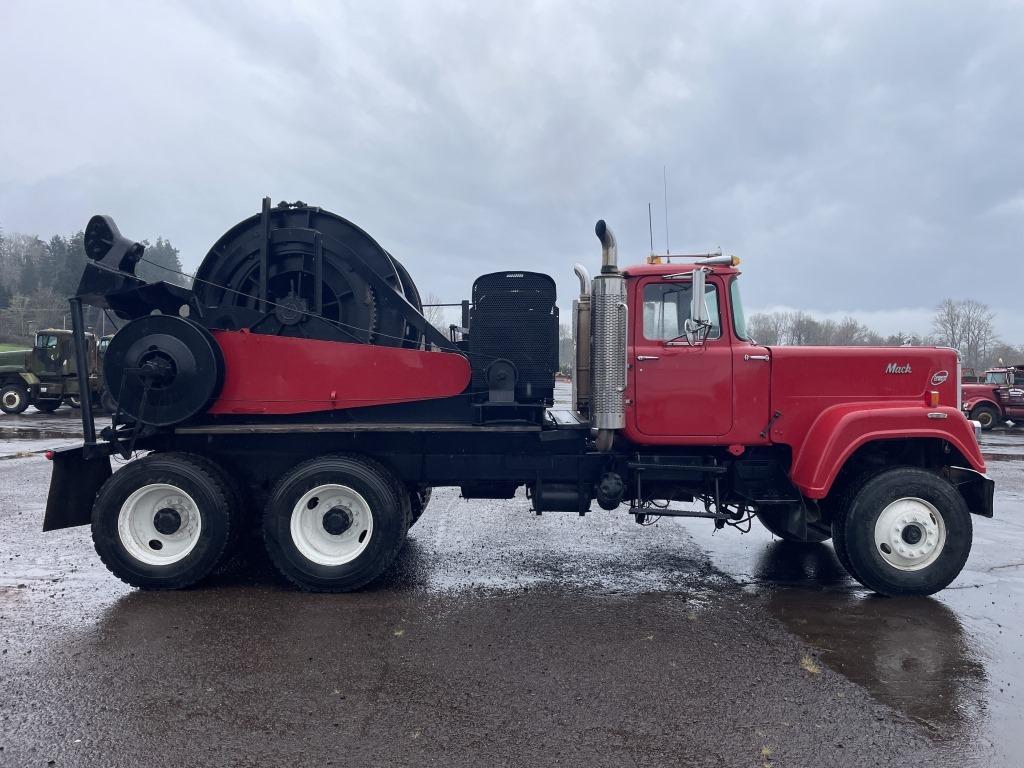 1979 Mack RWS767LST T/A Line Truck