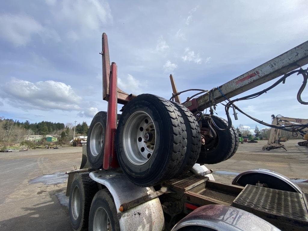 2006 Kenworth T800 Tri-Axle Log Truck