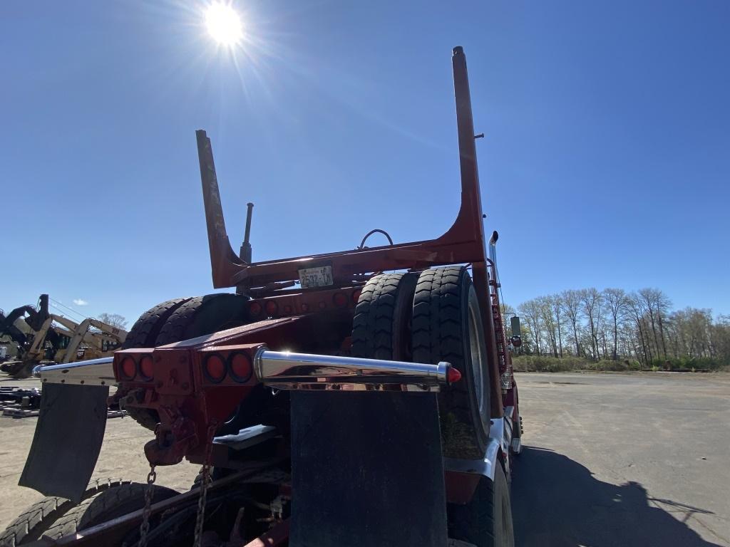 2001 Kenworth T800B Tri-Axle Log Truck