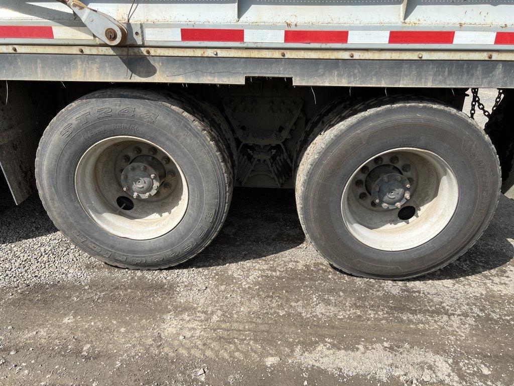 2012 International 7600 Tri-Axle Dump Truck