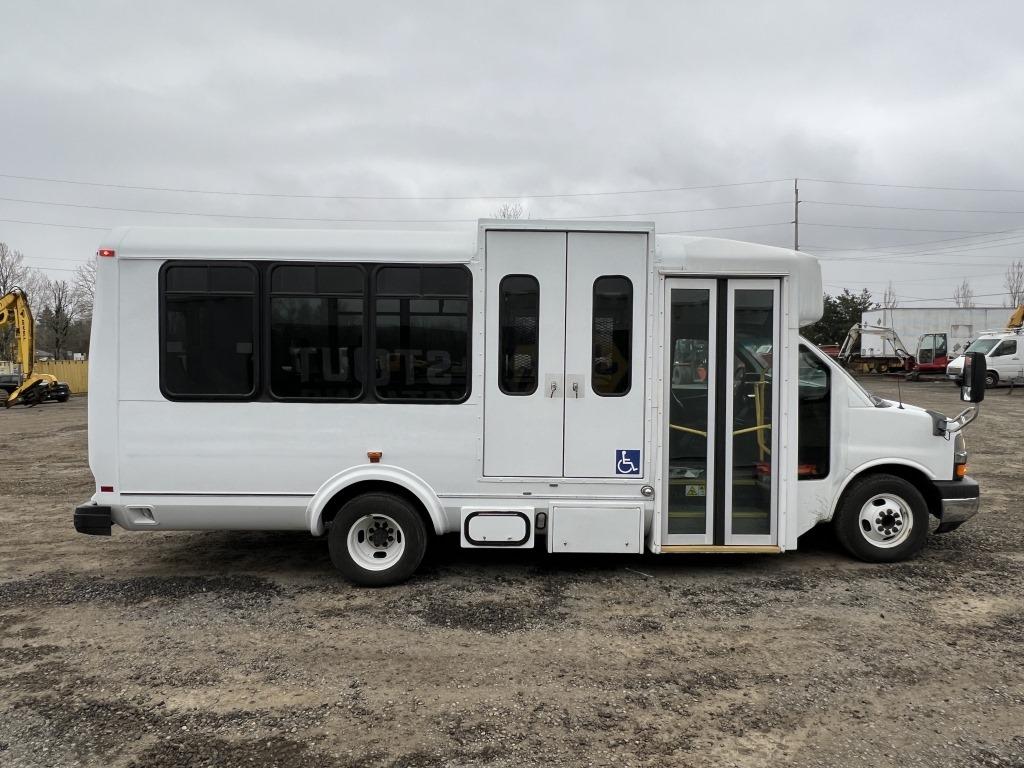 2012 Chevrolet 4500 Paratransit Bus