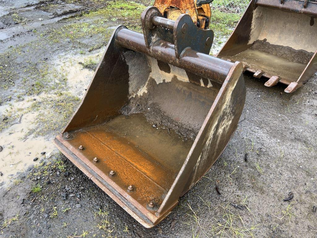 36" HNL Muck Bucket