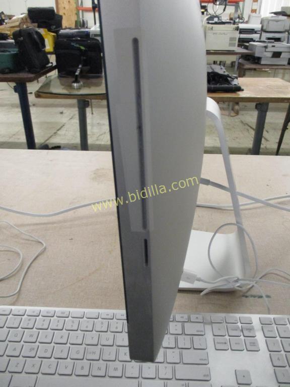 Apple iMac Computer A1311.