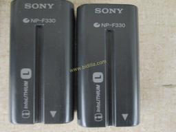 Sony Battery Charger w/ (2) Batteries BC-V500.