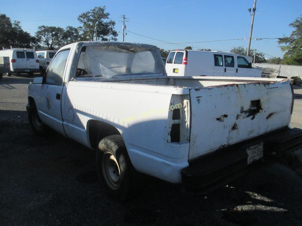 1987 GMC Sierra C/K 1500 Reg Cab 6.5" Bed SL 2WD,