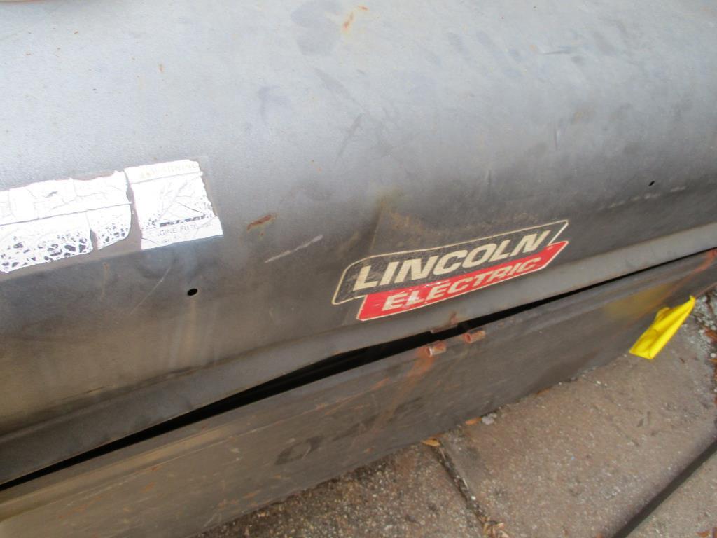 Lincoln Electric Welder Classic 300D, Engine Drive