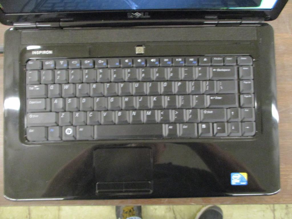 Dell Inspiron 1545 Laptop Computer.