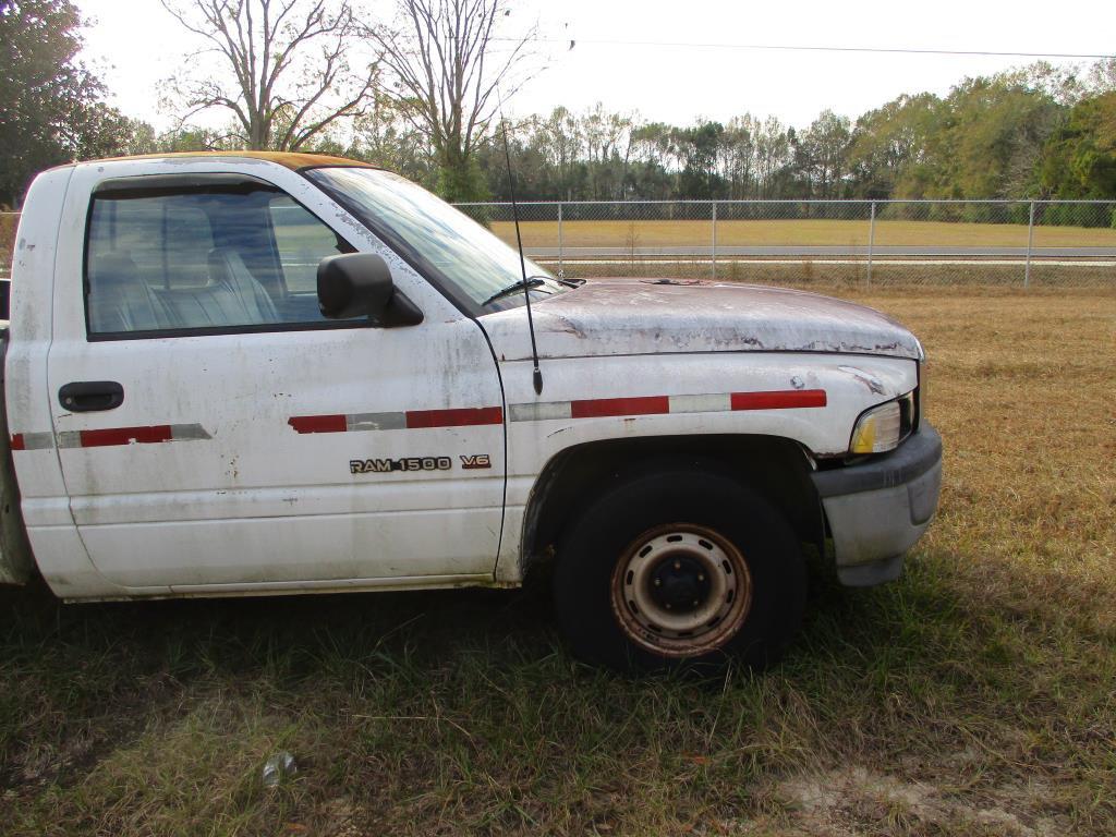 1996 Dodge Ram 1500 Pickup Truck