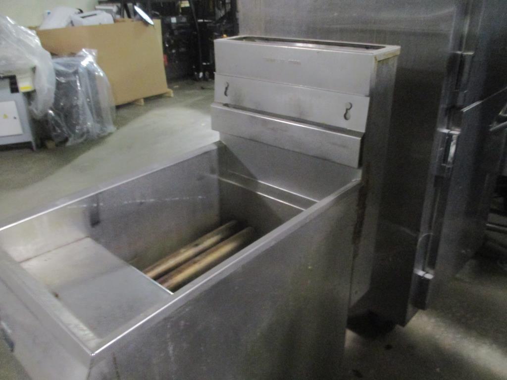 Pitco. Frialator 18SS Deep Fryer