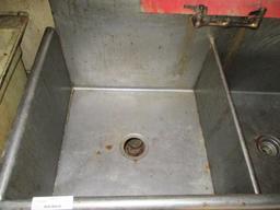 Stainless Steel 2 Compartment Sink.