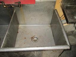 Stainless Steel 2 Compartment Sink.