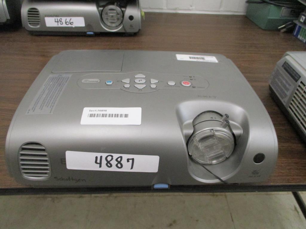 Epson PowerLite 82c LCD Projector.