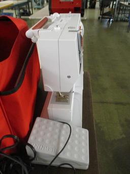 Bernina Sewing Machine Activa 220 N17741.