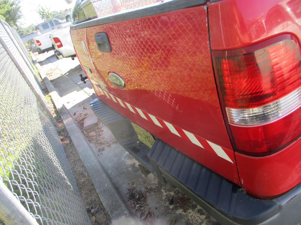 2005 Ford F-150 XL Pickup Truck.