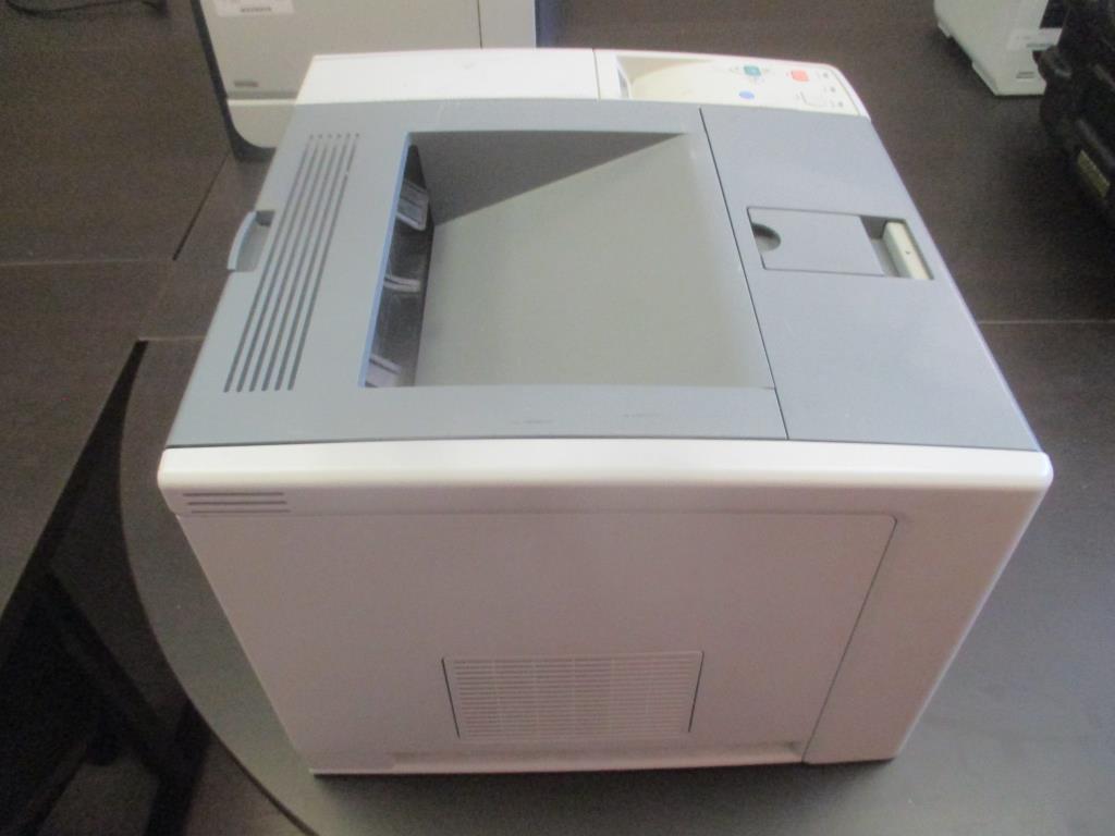 HP LaserJet P3005N Printer