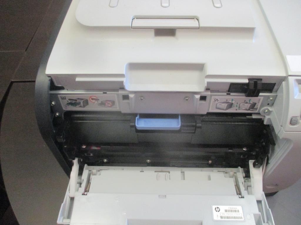 HP LaserJet CP2025 Printer