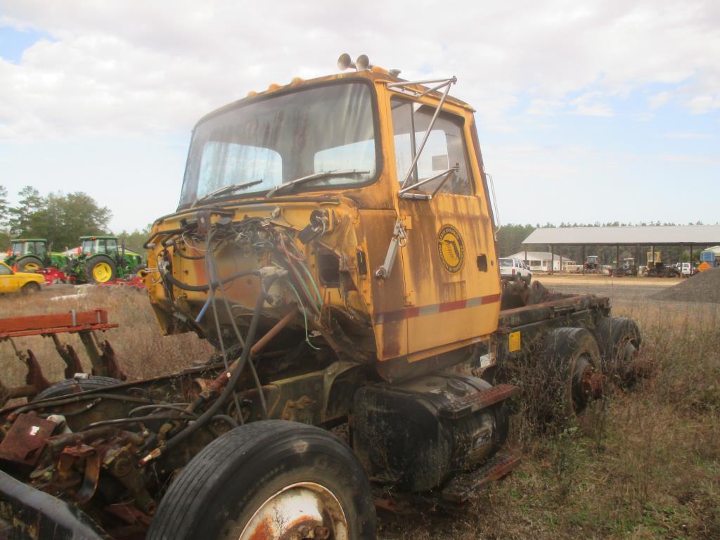 1992 Ford Dump Truck LT8000 Frame