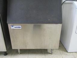 Ice-O-Matic Ice Maker w/ Bin ICE040FA1.