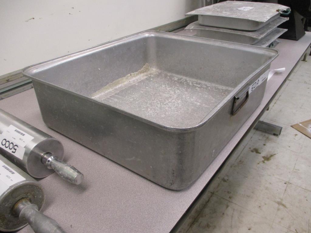 Aluminum Roasting Pan.