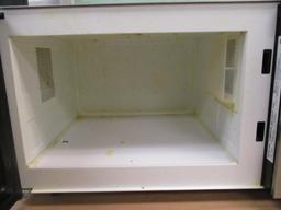 Panasonic Commercial Microwave Oven NE-1024F.