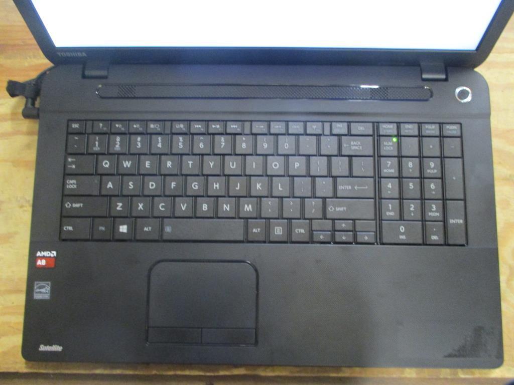 Toshiba Satellite Laptop Computer C75D-B7202.