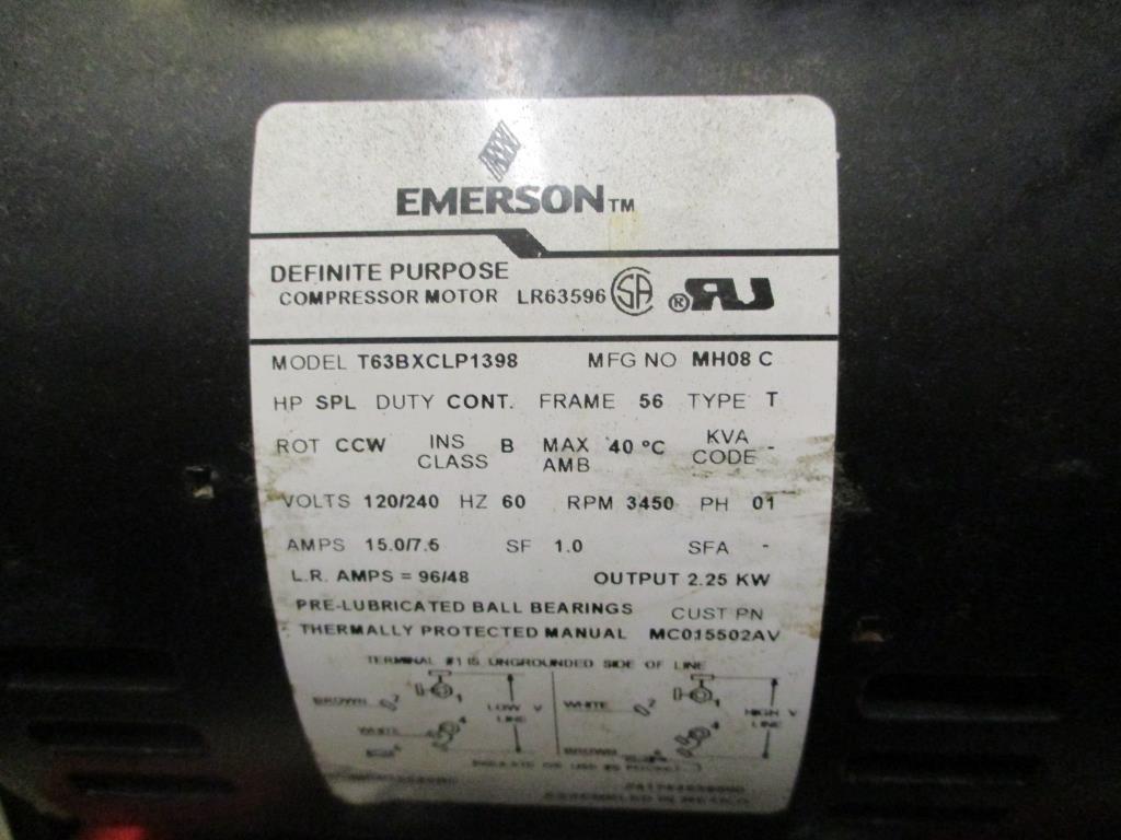 Husky Pro 30gal Air Compressor VT631505AG.