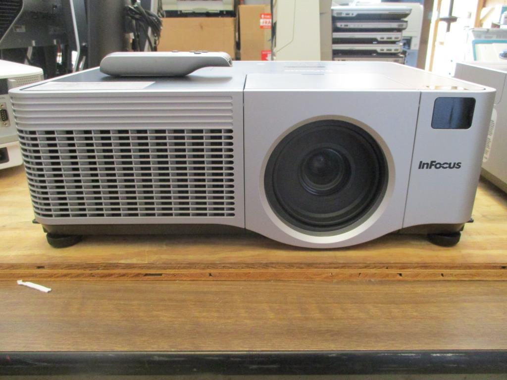 Infocus LCD Projector W400.