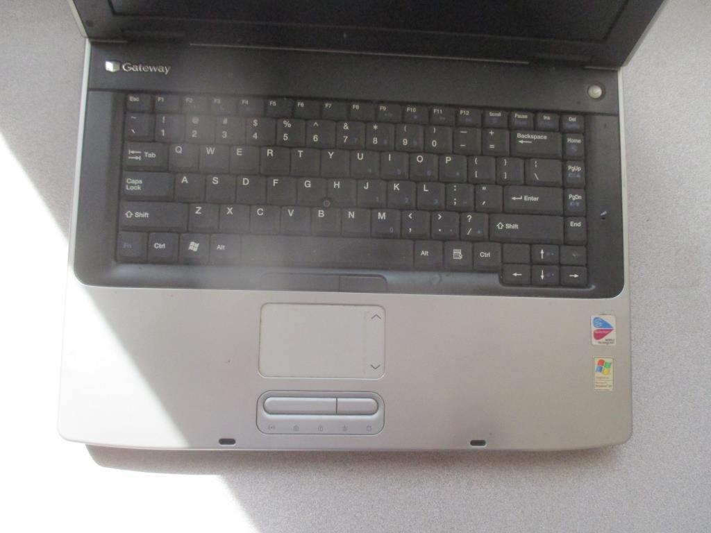 Gateway MAI Laptop Computer.