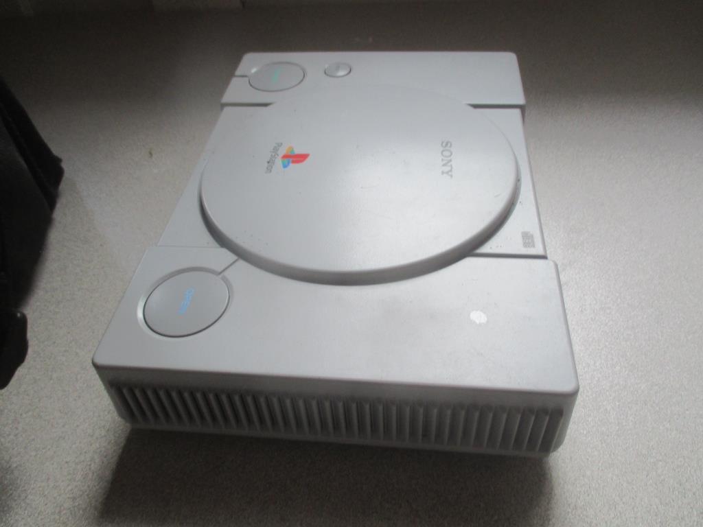 Sony SCPH-9001 PlayStation in Carry Case