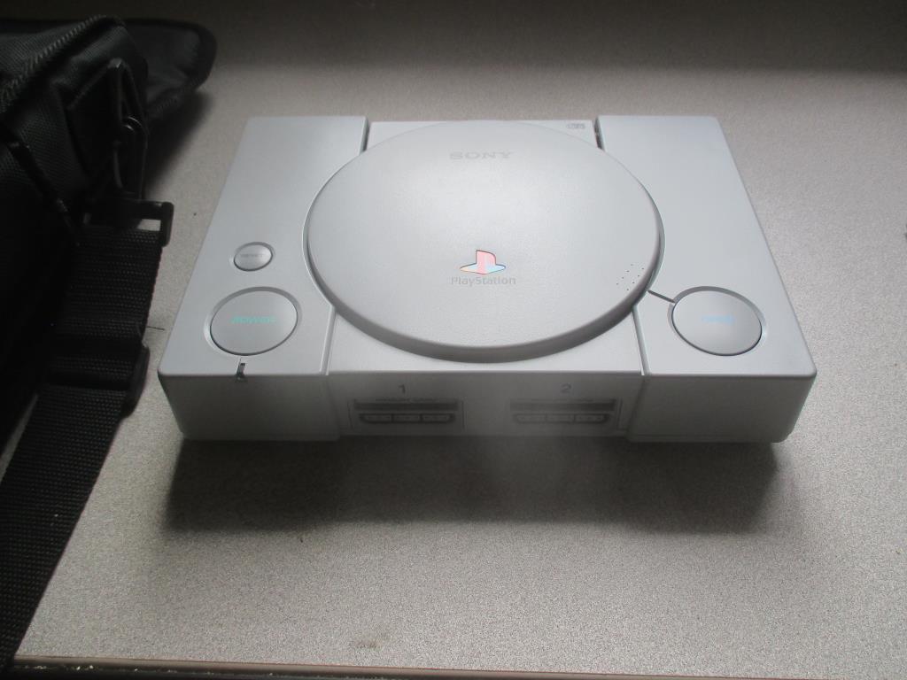 Sony SCPH-9001 PlayStation in Carry Case