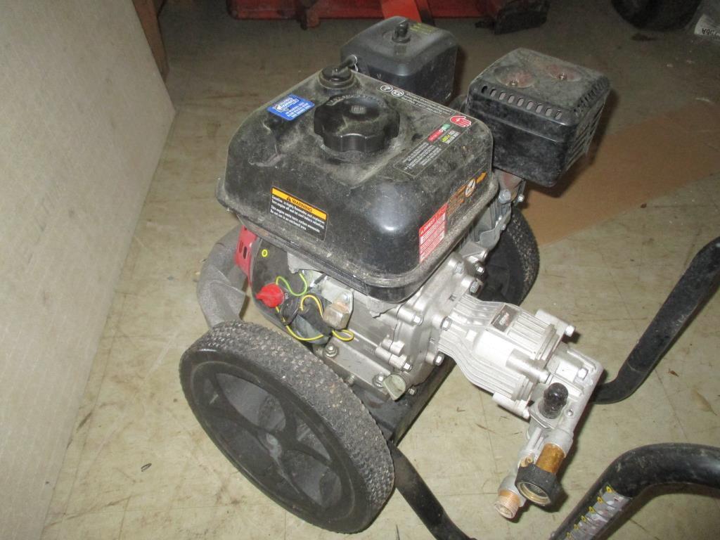 Simpson MS6085J Gas Powered Pressure Washer