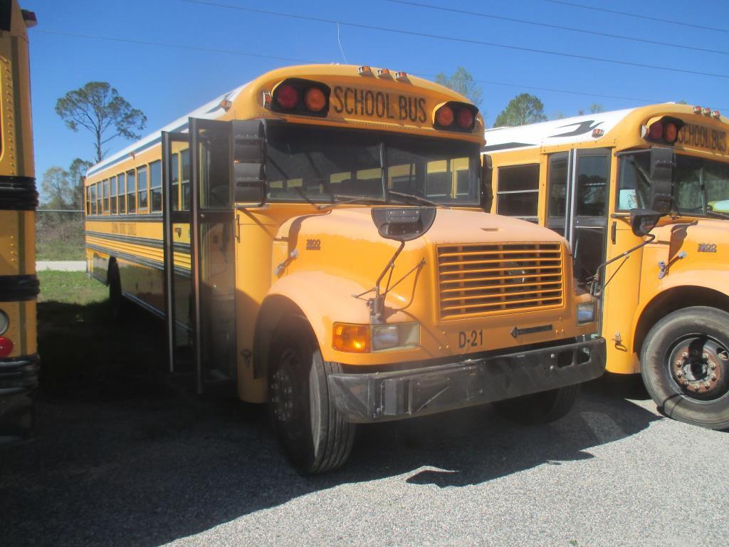 1999 Blue Bird School Bus International/Navistar 3