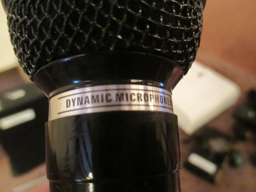 Dynamoc Uni Directional Microphone